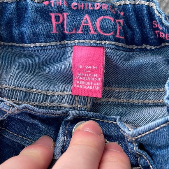 Cute strawberry 🍓 denim jeans - Picture 3 of 3